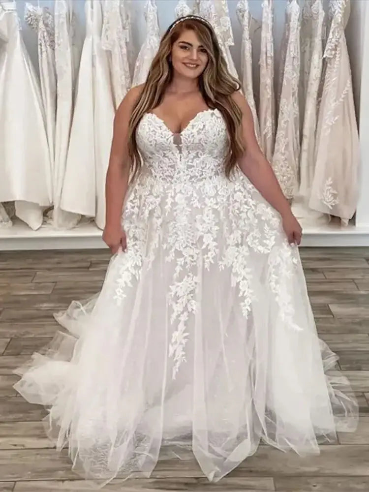 Plus Size Boho Wedding Dress Appliques Lace Country Bride Dress Elegant Women Country Civil Beach Bridal Dress vestidos de novia Picture Color CHINA