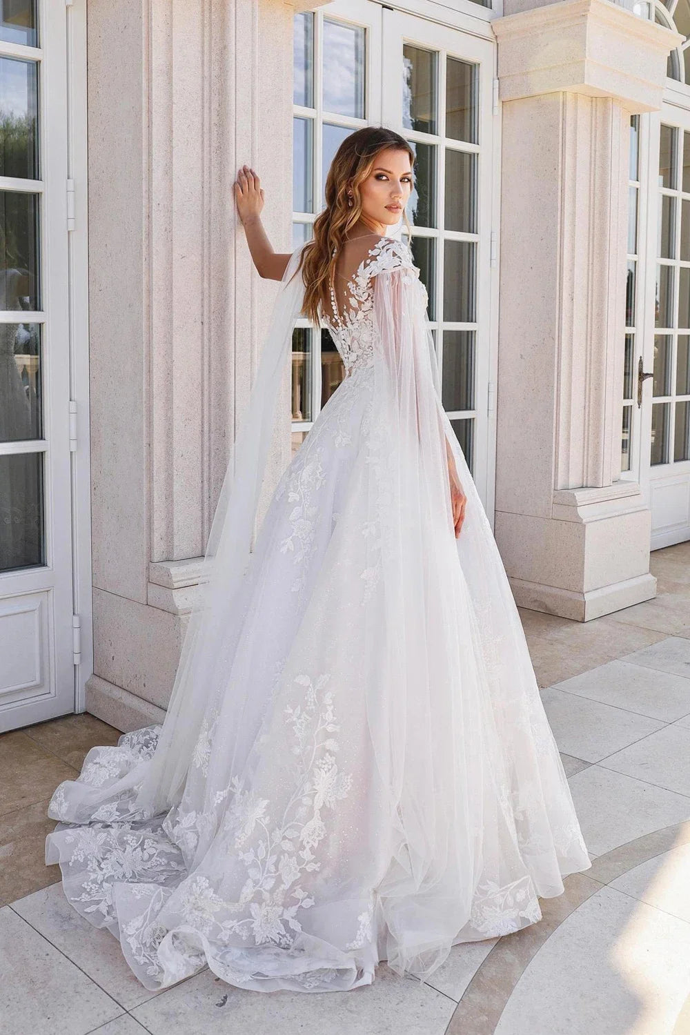 Customized Elegant Lace Tulle Wedding Dresses V Neck Appliques Short Floating Sleeve Bridal Gowns Simple Boho Vestido De Novia