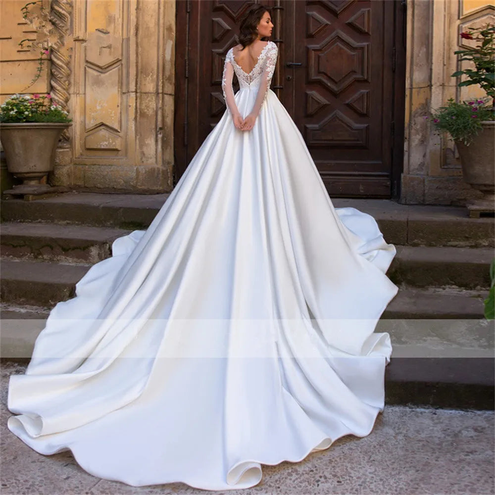 Customized Elegant  Satin Ball Gown Wedding Dresses Lace Appliques Long sleeve Bridal Gown Backless Vestido De Novia 2025