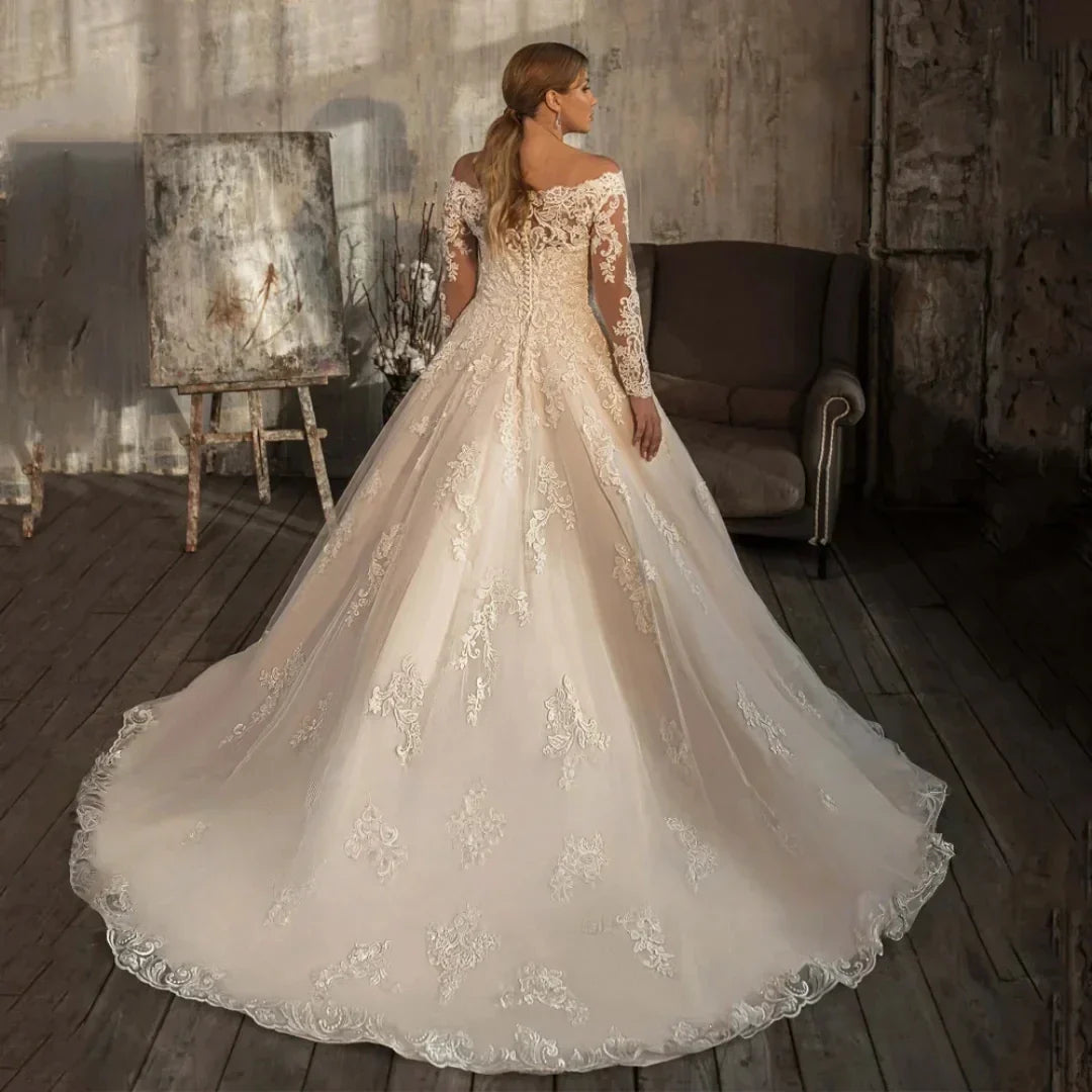 Plus size vintage boat neck long sleeves lace appliques A-line bridal gown wedding dress 2026 – Pollyanna Events