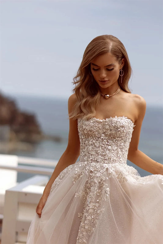 Елегантні весільні сукні A-Line вишукані мереживо