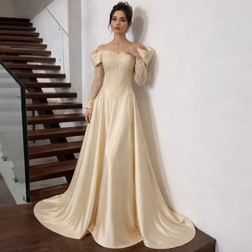 Off the Shoulder Long Sleeves Evening Dress Delicate Appliques Celebrity Gowns Elegant Lace Up Back Prom Dress