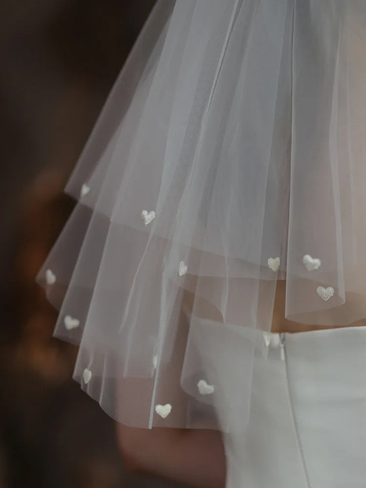 Short Heart Bridal Veil White Lace Wedding Veils For Evening Dinner Party Dress Women Gift Hair Accessories Brides Jewelry