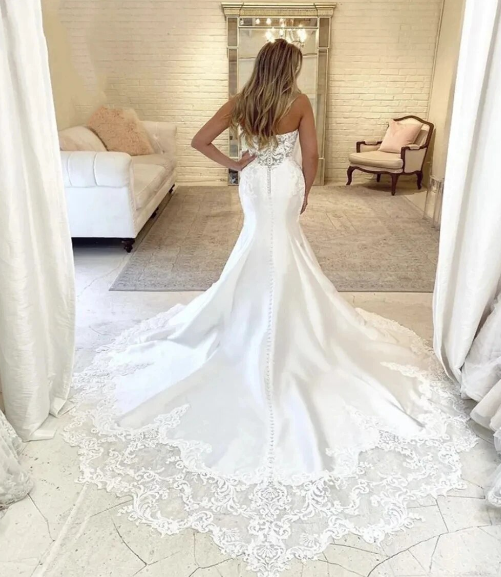 Sexy Satin Wedding Dresses Mermaid Strapless Lace Beaded 2024 Fashion Long Formal Bride Gowns Custom Made SD02B