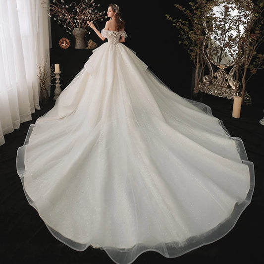 Fora do ombro Lace de manga curta para cima para trás de Back Skyly Beading Crystal Princess Ball vestido de noiva Vestido de noiva com trem longo