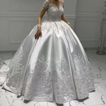 Sweetheart Satin Ball Gown Customized Long Sleeve Wedding Dress Pearl Princess Lace Applique Bridal Dress vestidos de novia