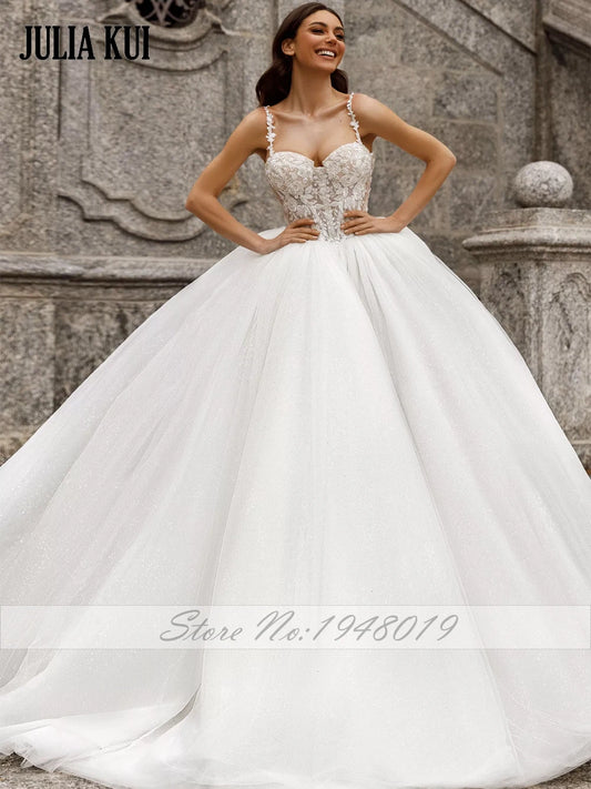 Julia Kui 2024 NEW ARRIVAL Sweetheart Neck A Line Wedding Dresses Sparkle Skirt With Spaghetti Strap