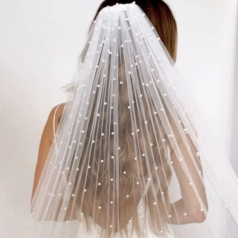 Topqueen V05 Pearls Bridal Veil Soft 1 Tier Beded Wedding Veil for Bride Cathedral avec des accessoires de mariage de peigne