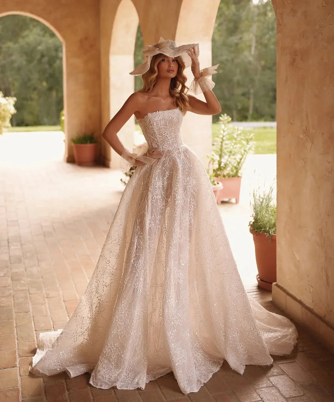 Customized Charming Gorgeous Wedding dresses 2025 Strapless Sleeveless Lace Sexy Split women's Bridal dress Vestido de novia