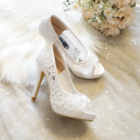 2024 New Women Women White Lace Sapatos de Casamento Feminino Peixe Sexia Sapatos Altos Sapatos de Banquetes de Vestido Banqueto Plataforma Saltos de Plataforma