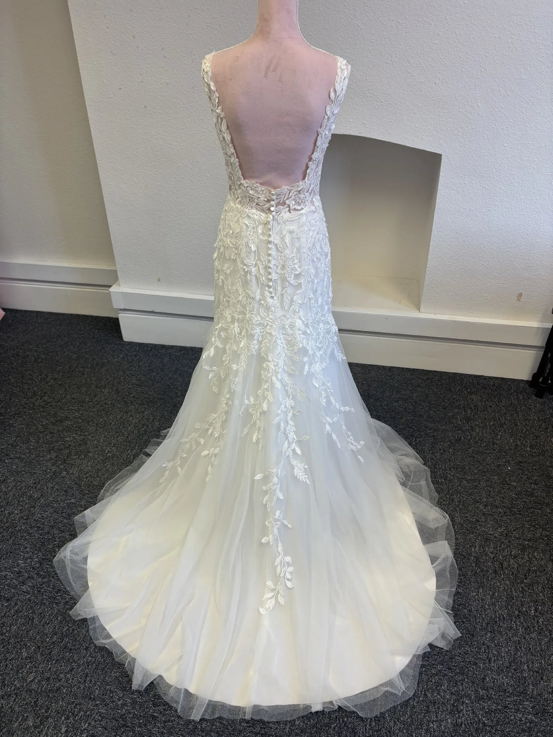 Customized Women's White Elegant Romantic 2026vestido De Novia Square Collar Decal Lace Backless Design Wedding Dresses