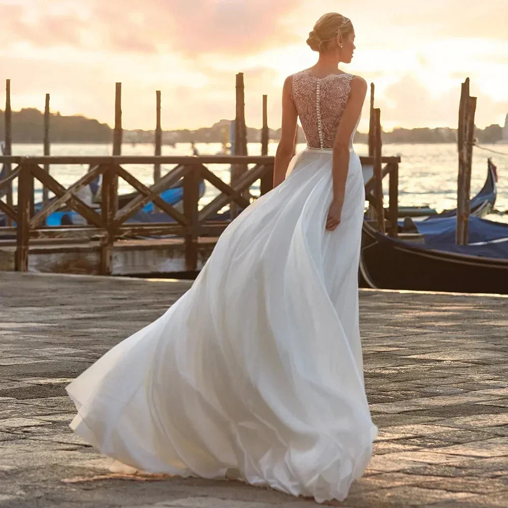 Elegant Lace Boho Wedding Dress V-Neck Chiffon A-Line Sleeveless Lace Appliques Bride Gown Long Bridal Dress vestidos de novia