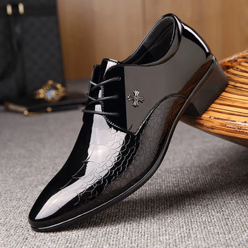 Le più nuove scarpe Oxford italiane per uomo scarpe da matrimonio in pelle di lussuosa in pelle di lussuosa scarpe artificiali di punta classiche derby classiche plus size 38-48