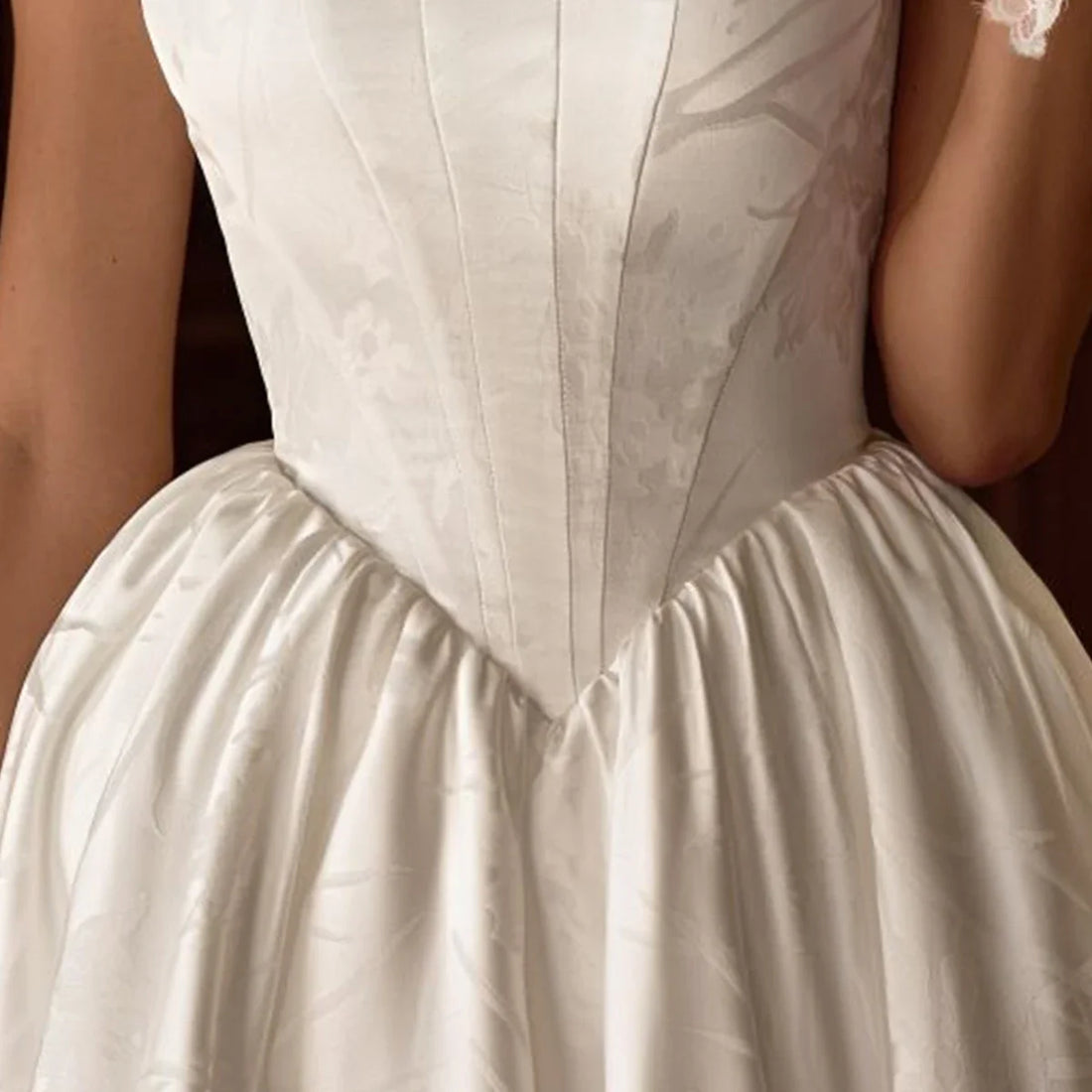 Romantic Floral Satin Wedding Dress Long Pleated Ball Gown For Bride A Line Square Collar Bridal Gown For Women